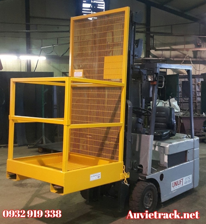 pallet sắt giá rẻ